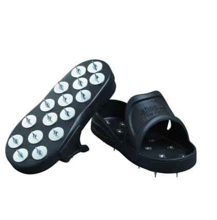 Cipele sa čavlima XL